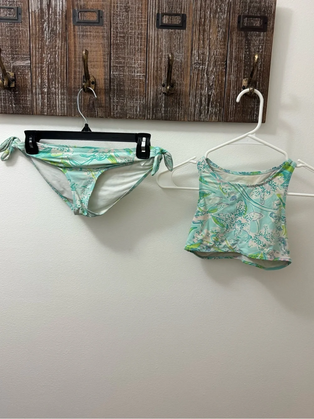 Girls Lilly Pulitzer  Floral Two-Piece Swim Set - Mint Green size 8